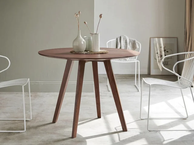 Round Dining Table 640x480.webp